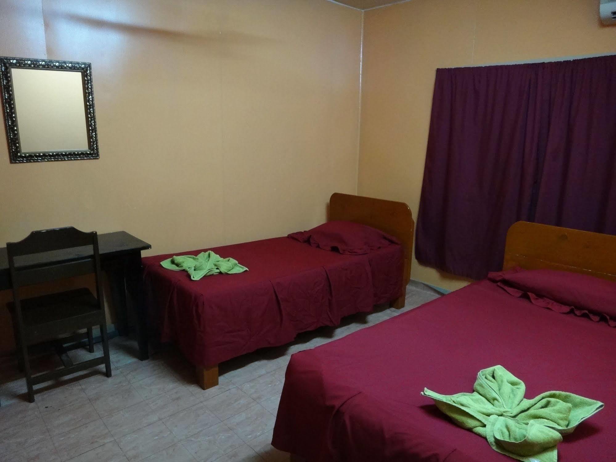 Hotel Elisa Apia Dış mekan fotoğraf